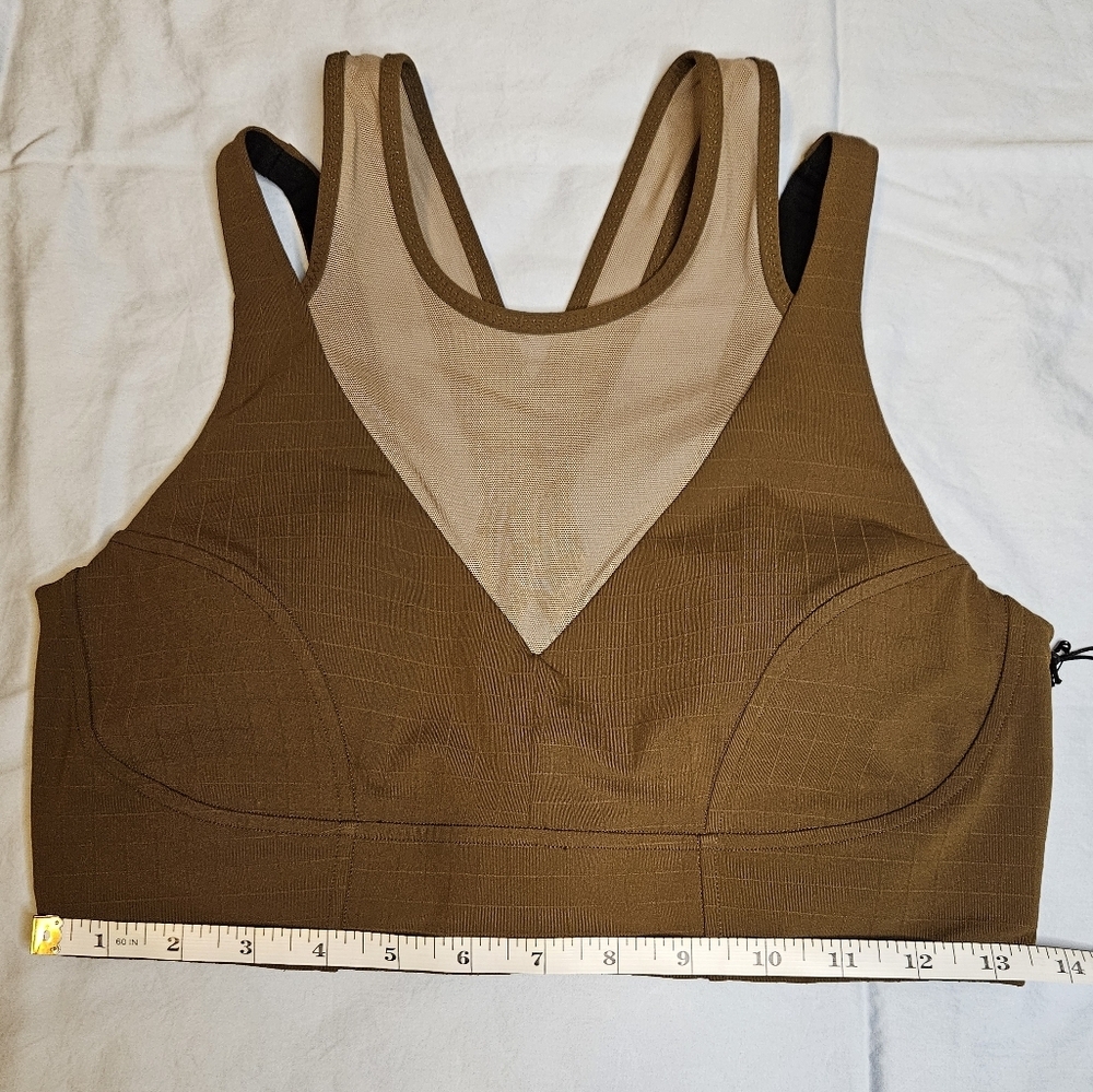 G007. Lululemon Lab Olive Green Bra - Size 8 - Picture 7 of 8